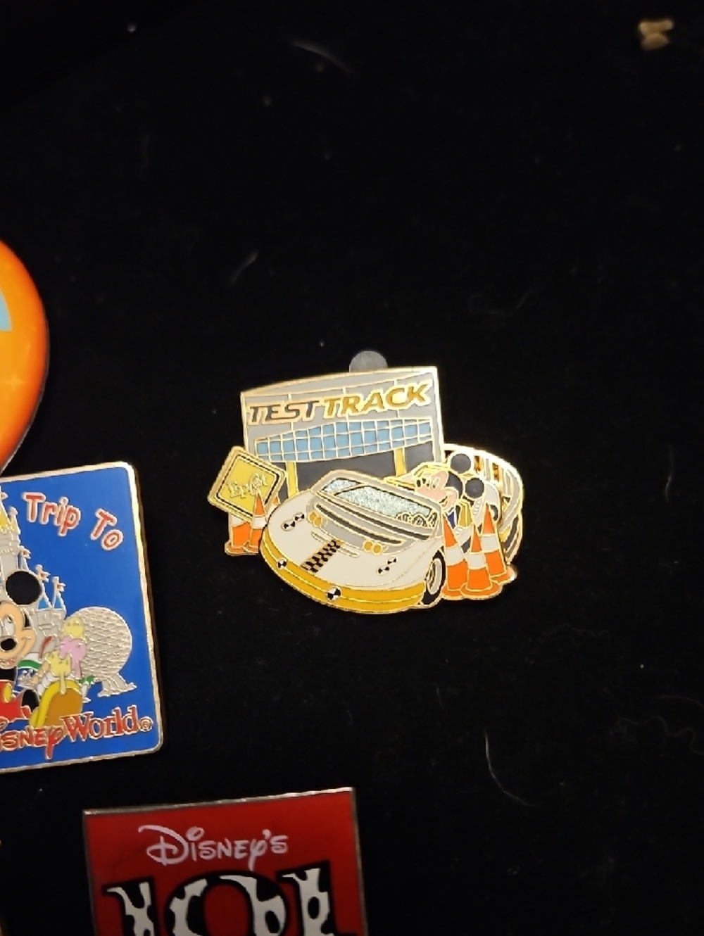 Disney Enamel Pin Lot - Picture 7 of 10